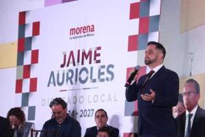 Jaime Aurioles presenta su 1er Informe Legislativo