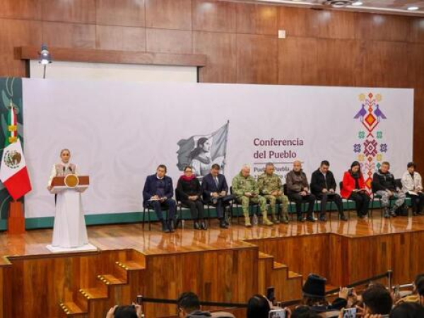 Cumple presidenta Sheinbaum con damnificados en Puebla