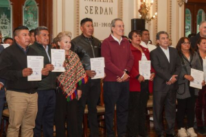 Toman protesta inspectoras e inspectores de sección