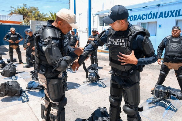 Policía Auxiliar capacita a fuerzas de Michoacán