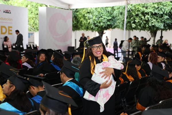 Se gradúa CECADES generación 2026