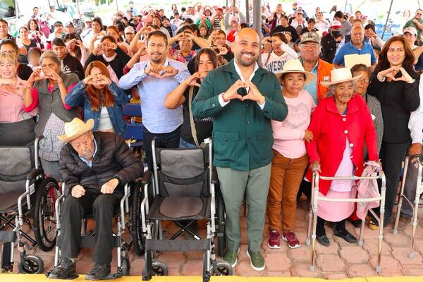 SEDIF celebra lleva servicios a San José Chiapa