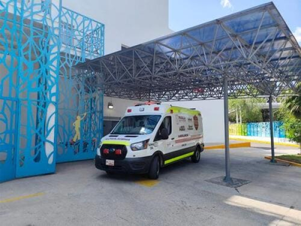 Niño de La Ceiba recibe atención médica en Puebla