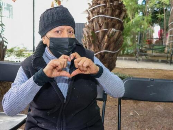 Otorgan apoyos a cuidadores de pacientes oncol&oacute;gicos