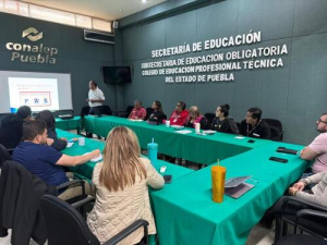 Conalep Puebla capacita en primeros auxilios