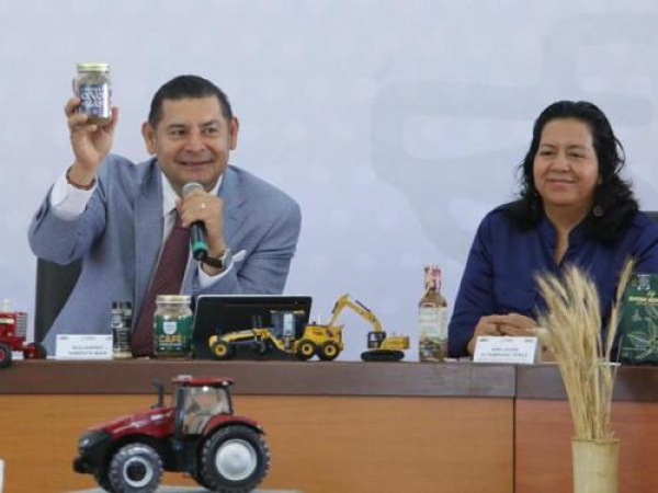 Con seguridad, campo e infraestructura, Puebla avanza: Armenta
