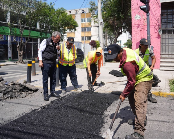 Supervisan bacheo en 17 Sur y 13 Poniente