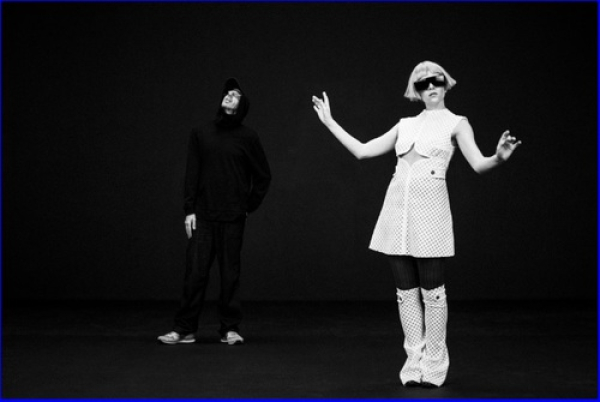 TOMORA, la unión pop-electrónica