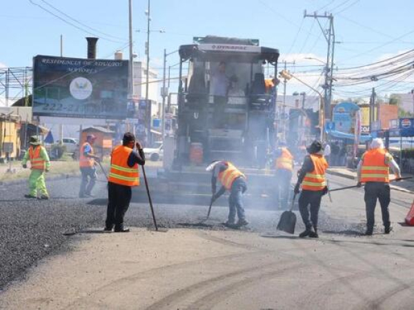 Avanza mantenimiento en Camino Real a Cholula y Zavaleta