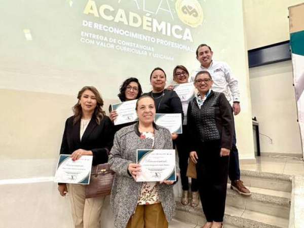 IPMP otorga constancias a personal educativo