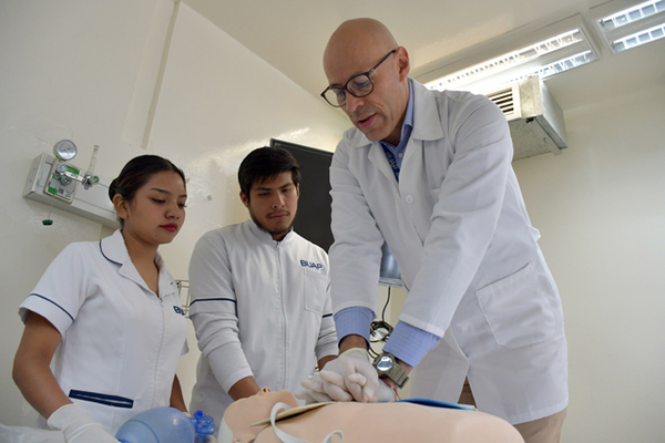 Facultad de Enfermería BUAP, experto en emergencias