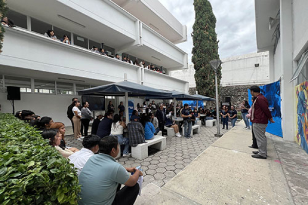 Inauguran mural en el Complejo Regional Mixteca de la BUAP