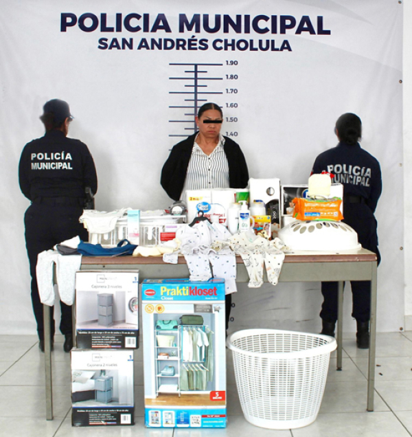 Detienen a María Magdalena N. presunta responsable de robo a comercio