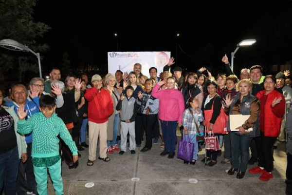 Ayuntamiento moderniza alumbrado en San Bartolo