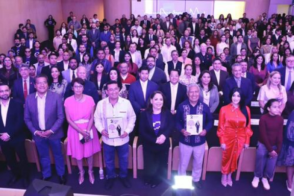 Rinde Soledad Amieva su 2° Informe Legislativo