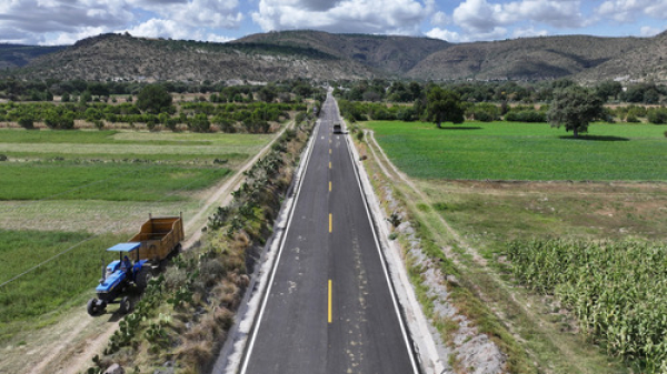 Lista la carretera a Santa Cruz Magdalena en Oriental