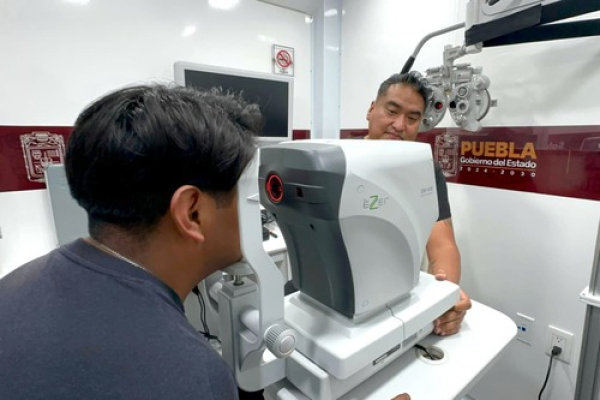 Esperanza recibe Jornada de Servicios Médicos