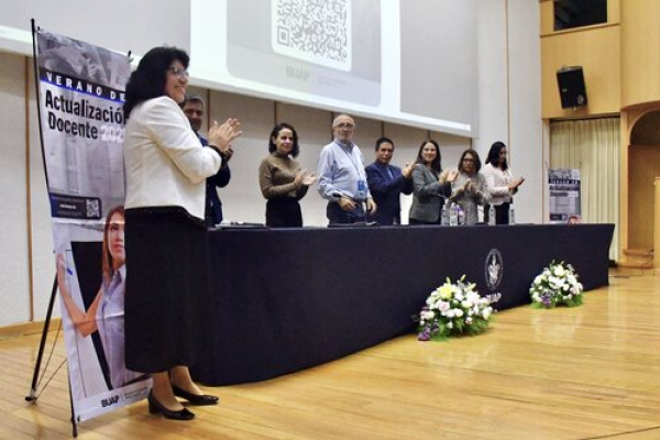 La BUAP llevó a cabo el Verano de Actualización Docente