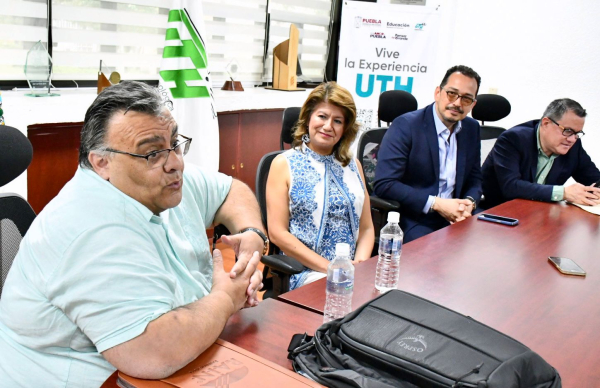 UTH y CUNY generan vínculos de cooperación internacional