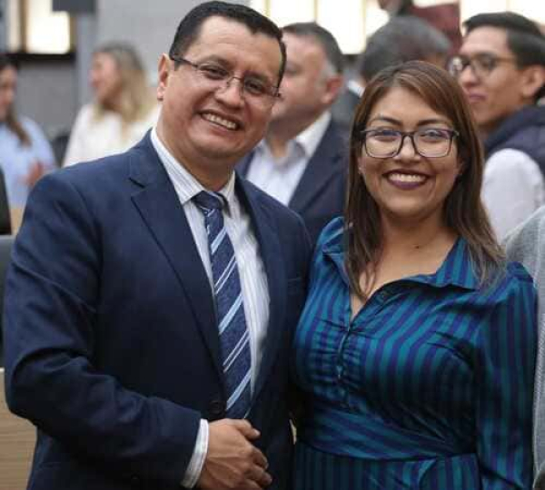 Buscan evitar cobros excesivos en documentos oficiales
