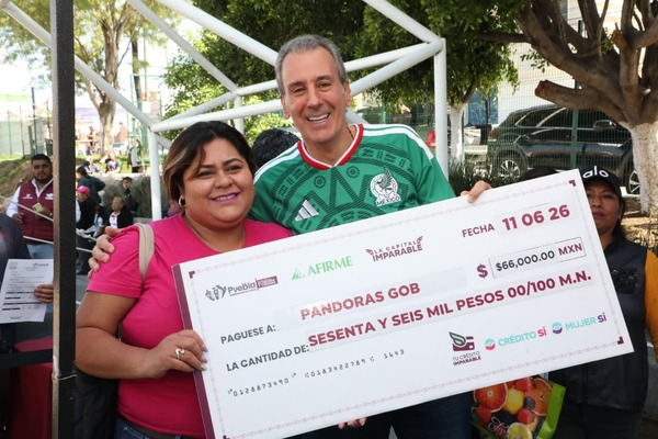 Pepe Chedraui entrega "Tu Crédito Imparable"