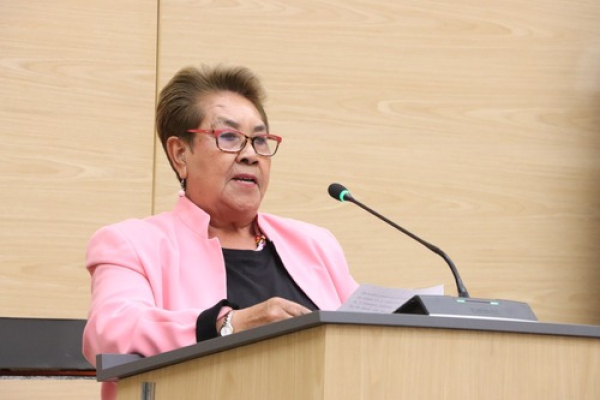 Destacan diputadas lucha social en el marco del 8M