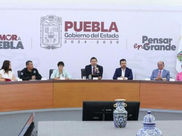 Puebla impulsa transporte sin corrupción: Armenta