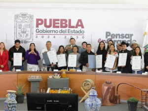 Mezcaleros poblanos, ejemplo que inspira: Armenta