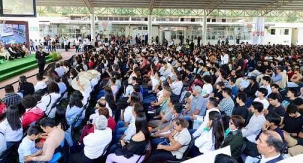 Entregan 8.9 mdp para Obra Comunitaria en Teziutlán