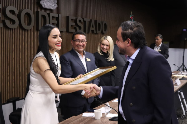 Reflexionan sobre la IA en procesos legislativos