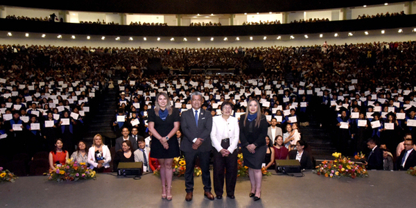 BUAP gradúa a estudiantes de Amozoc y Tepeaca
