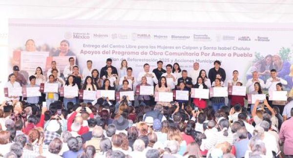 En Cuautlancingo, Alejandro Armenta entrega apoyos de &quot;Obra Comunitaria&quot;