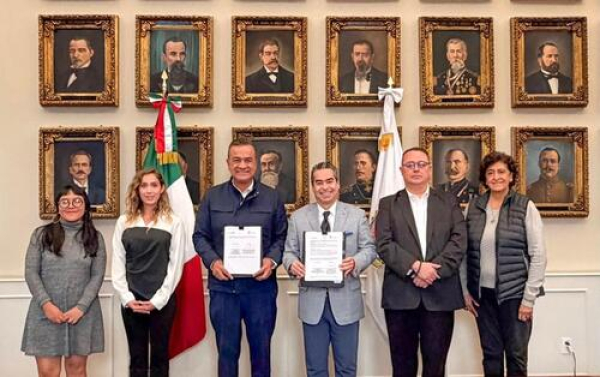 Vivienda Puebla e IAP acuerdan esquema de becas