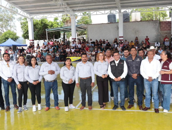 Mixteca con más espacios deportivos: Pável Gaspar