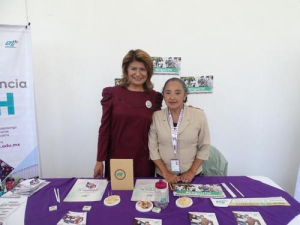 UTH presenta &quot;Cartilla de los Derechos de las Mujeres&quot;