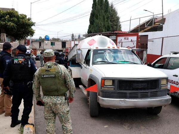 Detienen a huachigaseros en Barranca Honda
