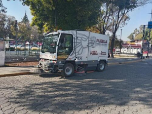 Realizan barrido mec&aacute;nico en Centro Hist&oacute;rico