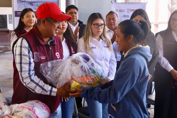 SEDIF entrega apoyos a recicladores