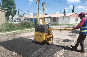 &quot;Bacheando Puebla&quot; fortalece movilidad del transporte público