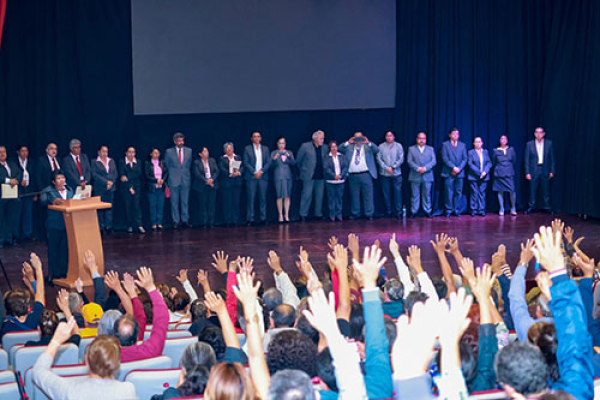 Sindicato de burócratas elegirá a representantes por el voto libre y secreto