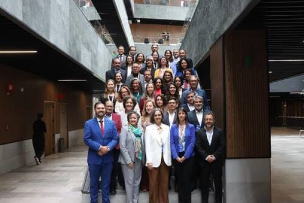 Diálogo Iberoamericano reúne a 20 países
