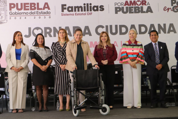 Ceci Arellano mantiene la jornada &quot;Por Amor a las Familias&quot;