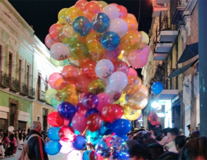 Llegaron los Reyes Magos al desfile en Puebla