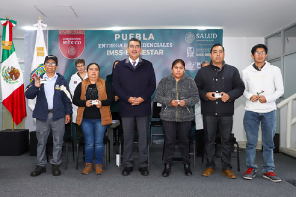 Ya inició la entrega de credenciales del programa IMSS Bienestar