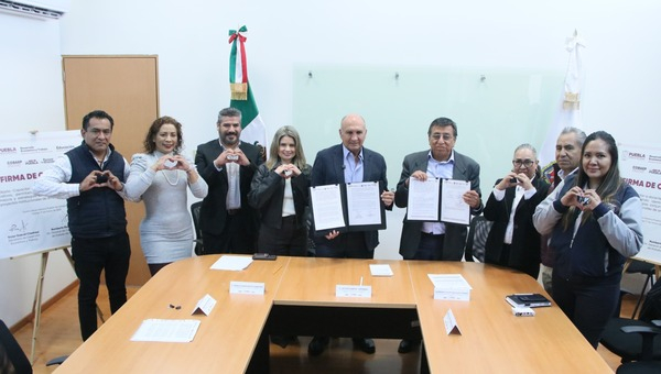 SEDETRA firma convenio con COBAEP y AMCP