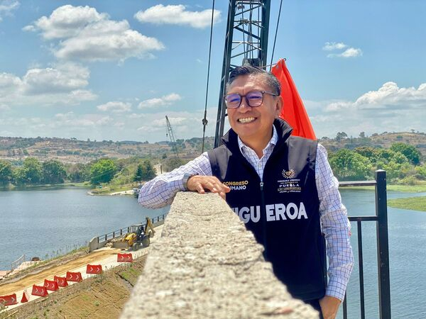 Desarrollo económico con "Puente de la Transformación"