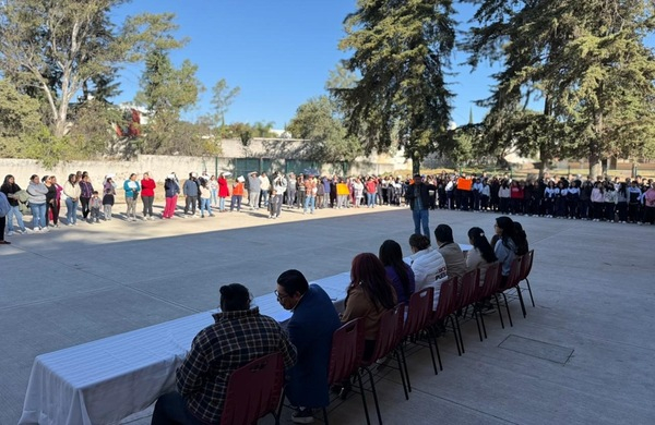 Impulsan soluciones para abasto de agua en escuelas