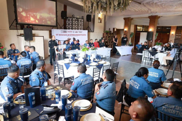 Policía Estatal Turística cumple 12 años