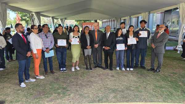 UTH gana bronce en INFO MATRIX Puebla