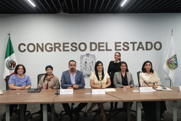 Comisiones rinden su informe anual de actividades